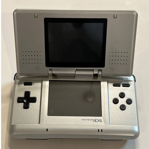 Nintendo DS NTR-001 Silver Handheld Console w Manuals Tested Works Chipped Hinge - Picture 3 of 16